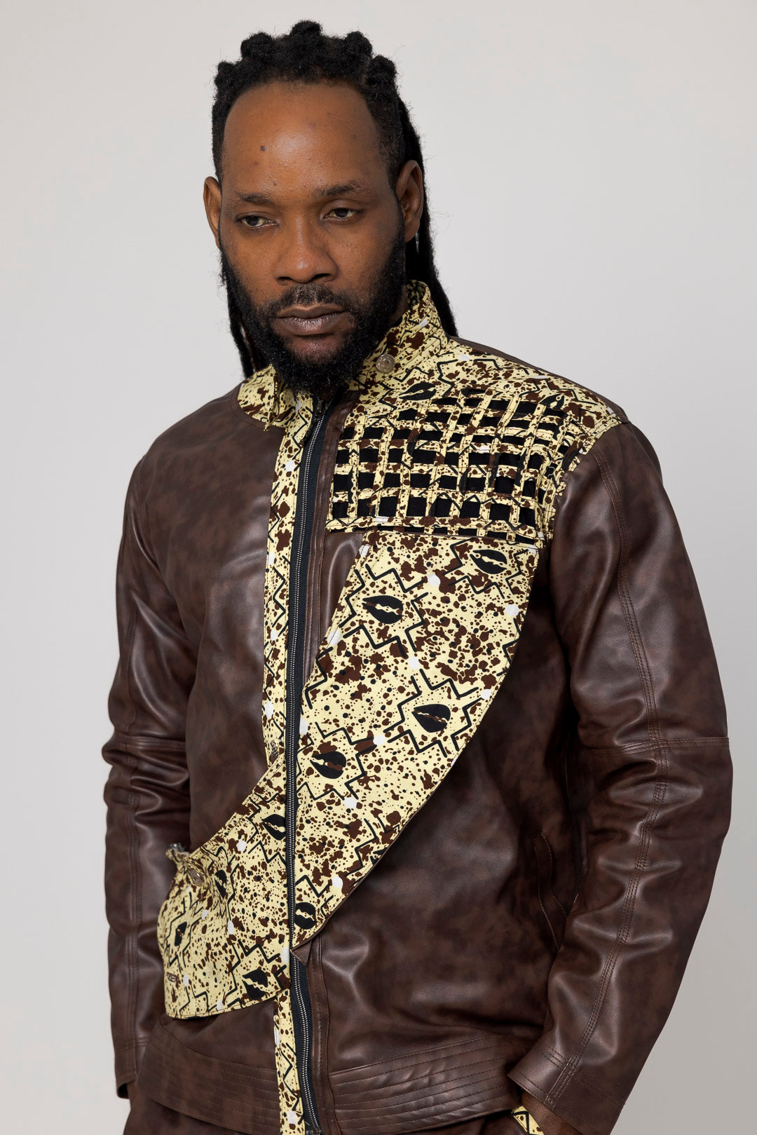 Kunstlederjacke und Hose Kingsy